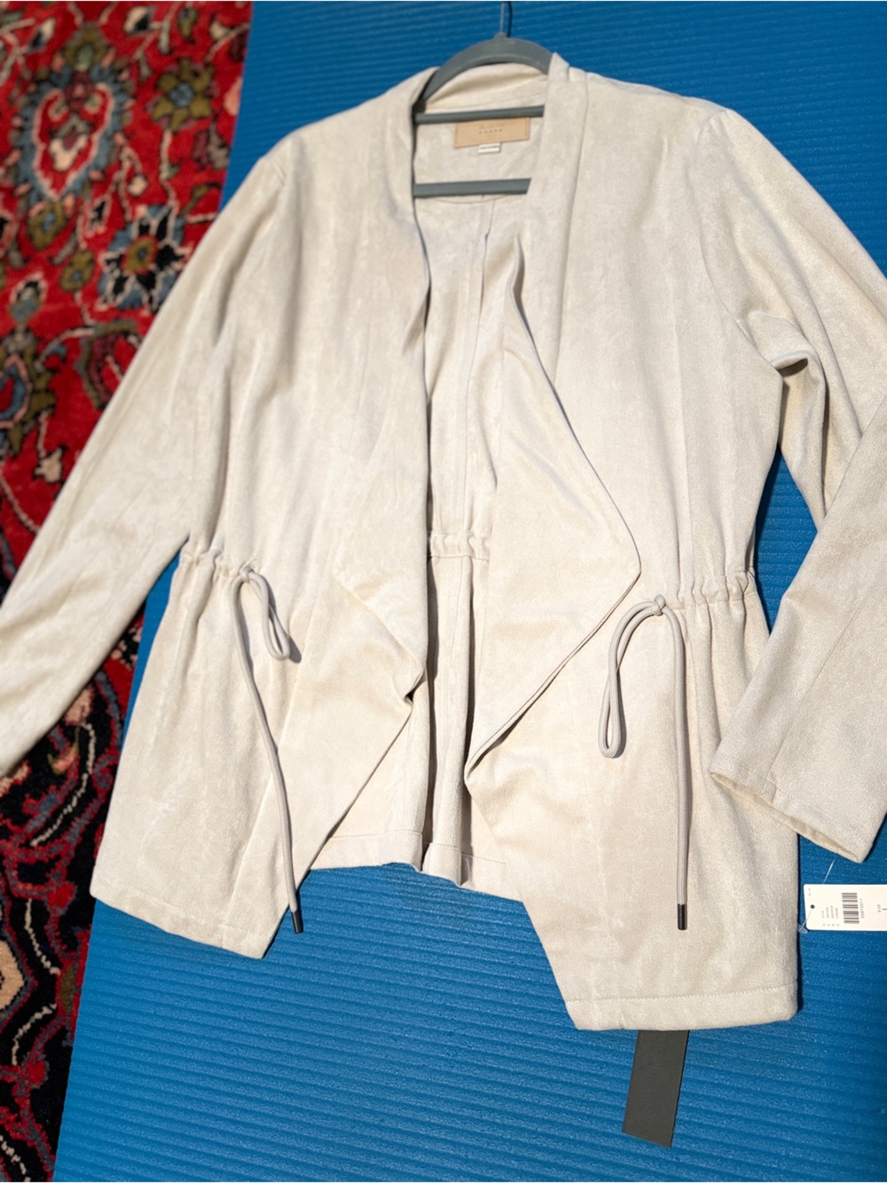 Blank NYC Light Taupe Faux-Suede Drawstring Drape Jacket NWT size L - Picture 3 of 8